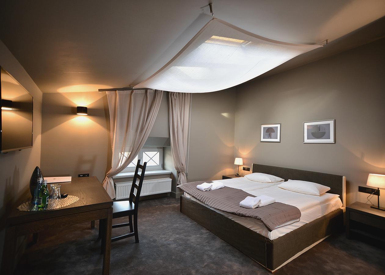 Hotel Biala Sala Szczawno-Zdroj Luaran gambar